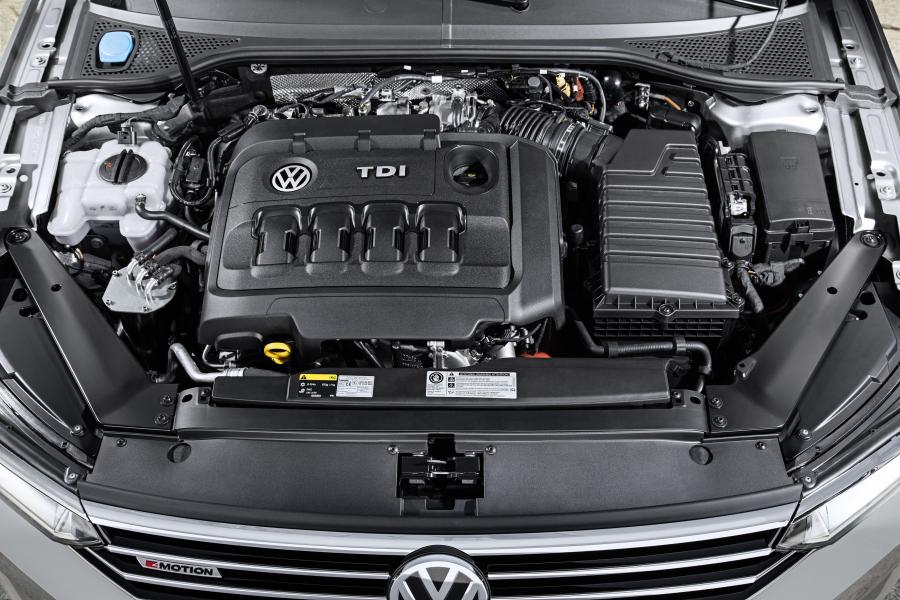  Volkswagen Passat 4-Motion 2014 года  (фото 13 из 21)